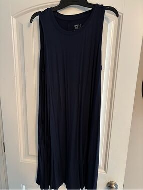 Time and Tru Navy Sleeveless Dress
